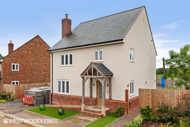 Detached house for sale in Walnut Tree Close, Hoe Lane, Nazeing