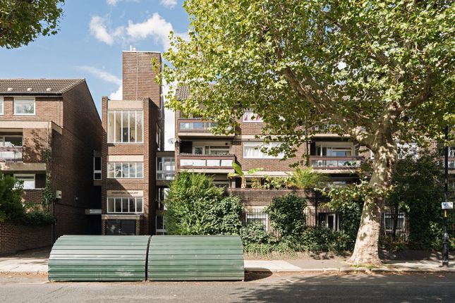 Flat 5 Dighton Court, John Ruskin Street, London photo 2