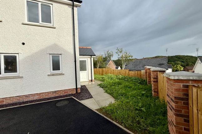 28, Dol Y Meillion, Llanilar photo 2