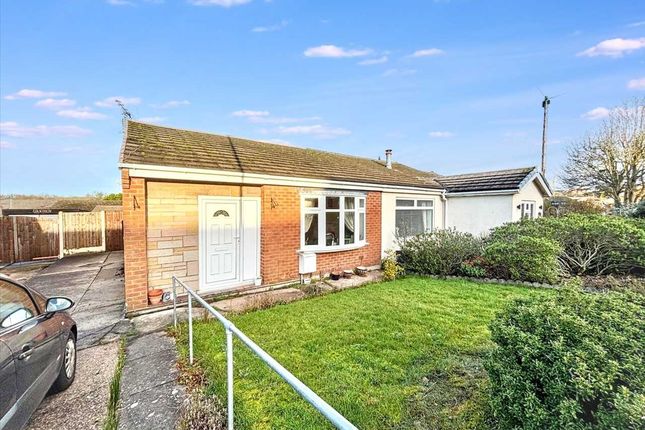 2-bed bungalow on 4, Thornham Crescent, Kirkby In Ashfield, £170,000