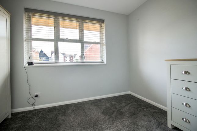 31 Plymouth Close, Eastbourne photo 5