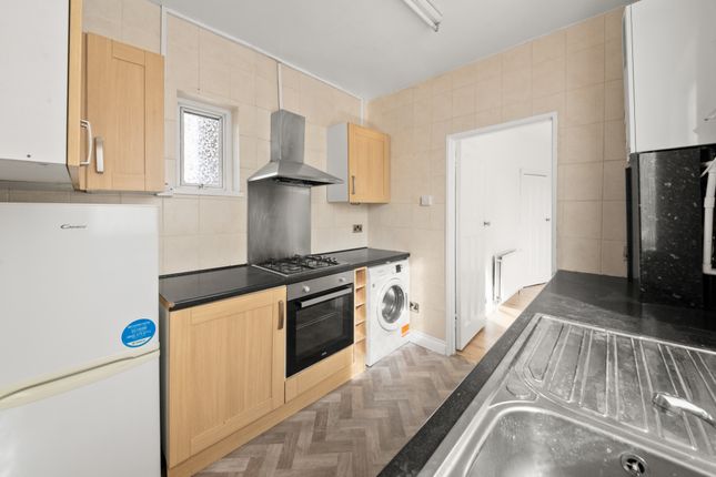 48, Heather Park Drive, Wembley photo 4