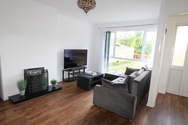 10 Kingfisher Walk, Cambridge photo 4