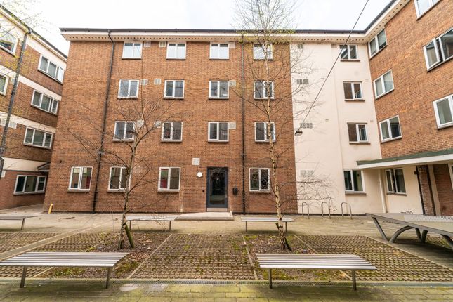Flat to rent in Axo Sherbourne Student Village, Vincent Street, Coventry