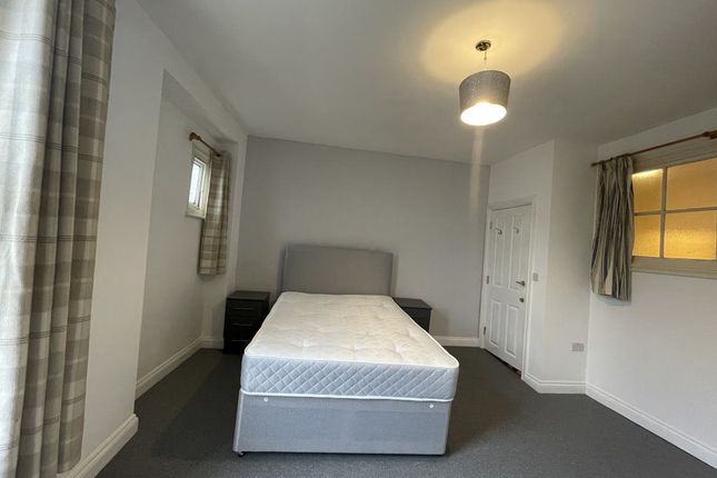 Thumbnail Room to rent in Rm 2, Ely Place, Wisbech