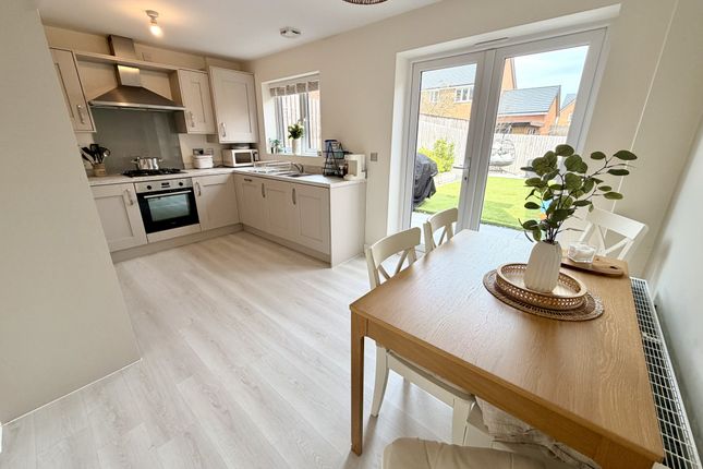 1, Shetland Court, Thornton photo 2