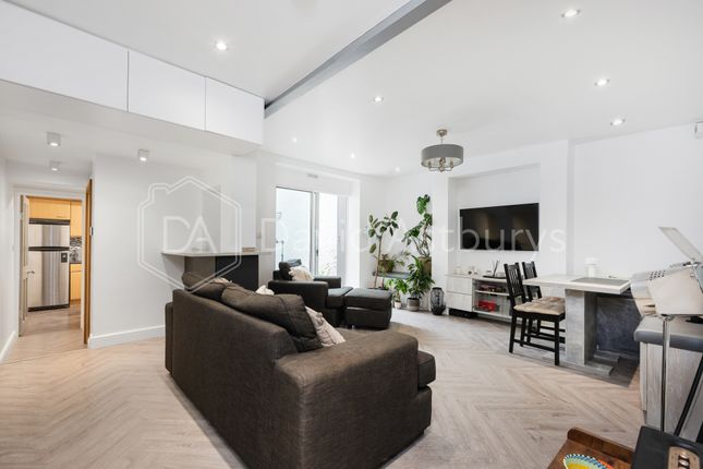Thumbnail Flat to rent in Westbourne Road, Islington, London
