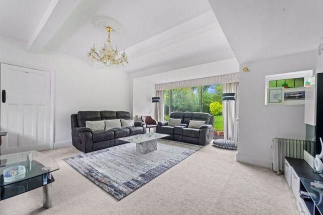 Detached house to rent in The Drive, Sutton