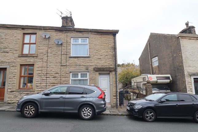 2-bed terraced on 14 Russell Place, Blackburn, £750/mo