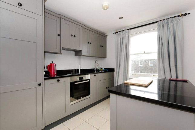 Terraced house to rent in South Villas, Camden