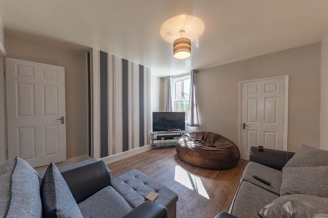 71, Byron Street, Nottingham photo 4
