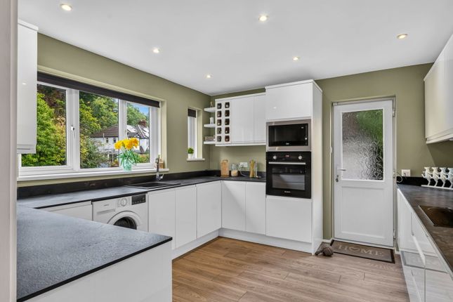 16, Ingham Road, South Croydon photo 3