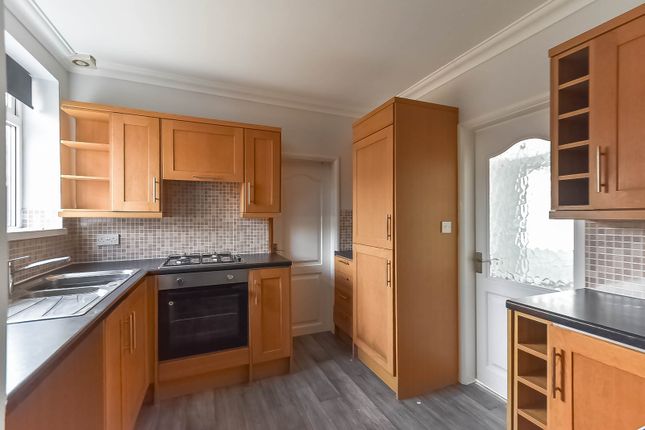 2, St Nicholas Avenue, East Yorkshire photo 3