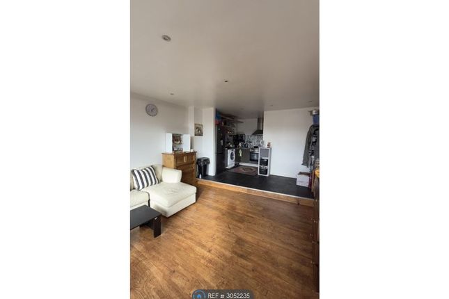 Metropolitan Apartments, Lee Circle, Leicester photo 3