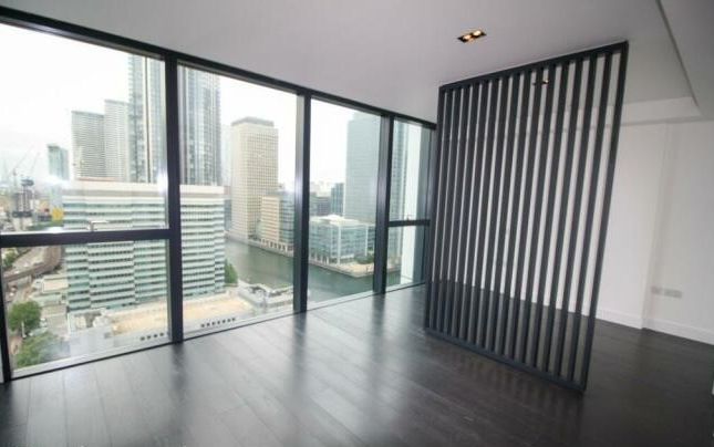 Studio for sale in Marsh Wall, Canary Wharf