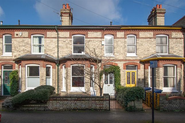 Terraced house for sale in Humberstone Road, Cambridge