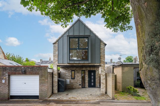 Thumbnail Detached house for sale in North Street, Cambridge