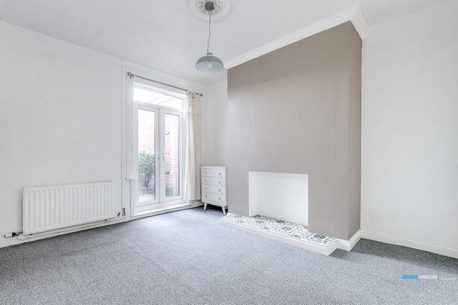 28, Lamb Street, Wigan photo 4