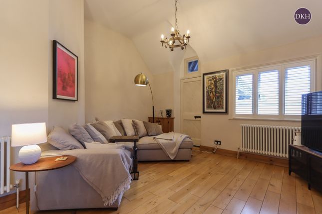 1&2, Bridle Cottages, Harrow photo 3