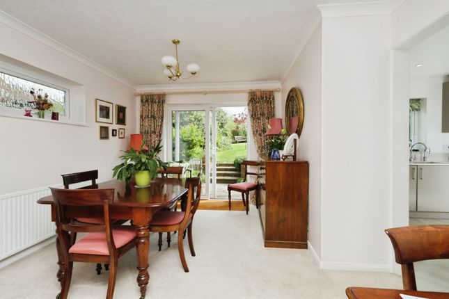44, Gorse Hill, Heathfield photo 3