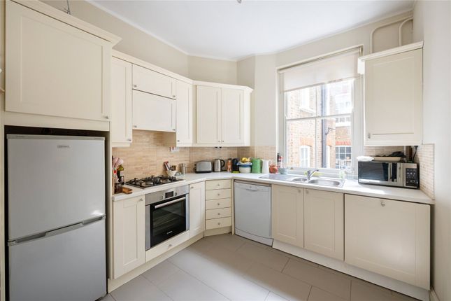 21, Ilchester Mansions, London photo 4