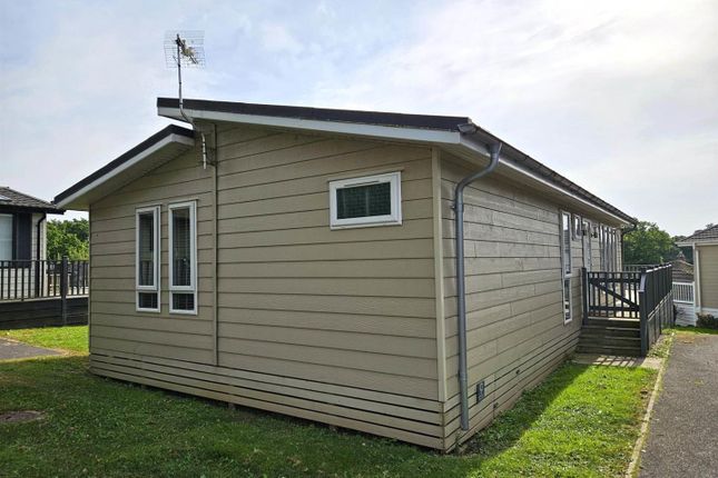 Lodge, Casa di Lusso, Bacton Rd, Bacton Rd photo 3