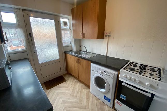 18, Model Terrace, LEEDS photo 4