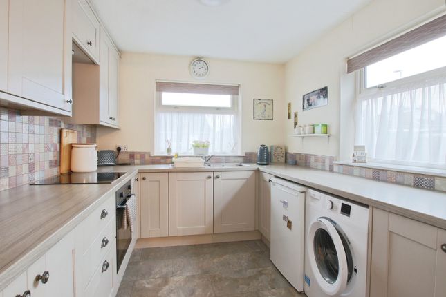41, Ryecroft Drive, Withernsea photo 4