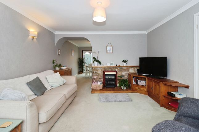 49, Underhill Road, Wotton-under-Edge photo 3