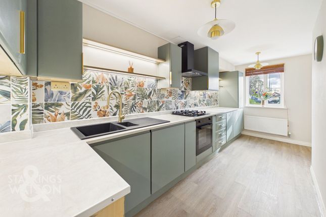 30 Dr Torrens Way, Norwich photo 3