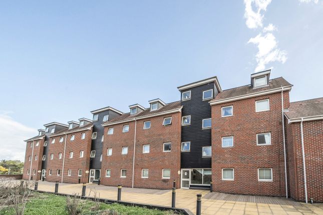 2-bed flat on 65, Nayland Court, Romford, £159,000