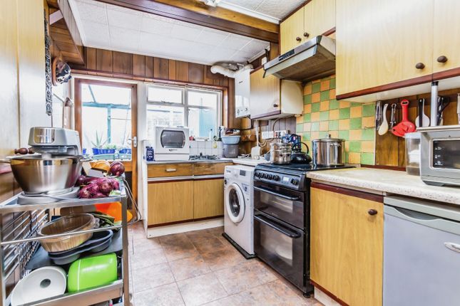 67, Addison Road, Surrey photo 4