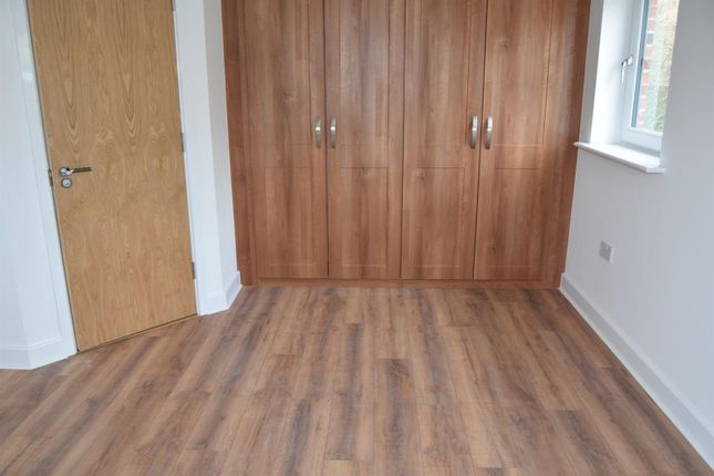 Town house to rent in Carnforth Avenue, Wakefield