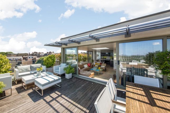 Flat for sale in Beardell Street, Crystal Palace, London
