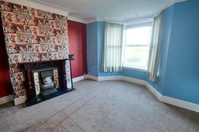 14, Knowlys Road, Morecambe photo 3