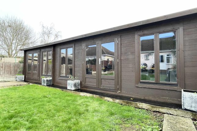 41, Nalla Gardens, Chelmsford photo 4