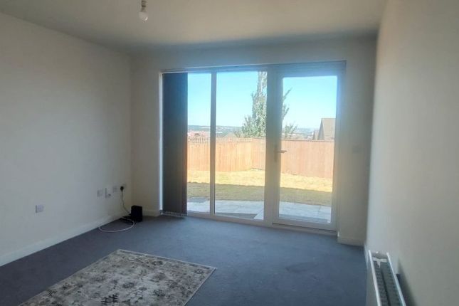 169, The Circle, Sheffield photo 5
