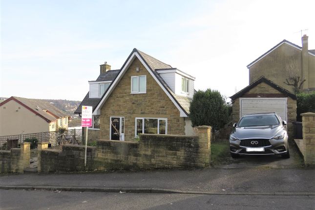 Thumbnail Detached house for sale in Aireville Rise, Bradford