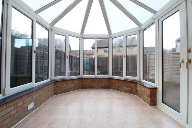 36, Langdale Drive, Colchester photo 5