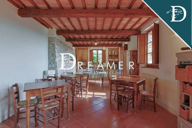 Villa for sale in Strada Provinciale 130 di Castagnoli, Castellina In Chianti, Toscana