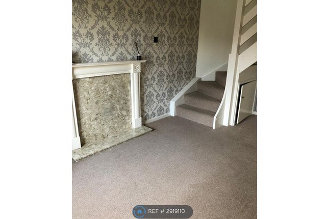 Dean Close Wollaton, Nottingham photo 2