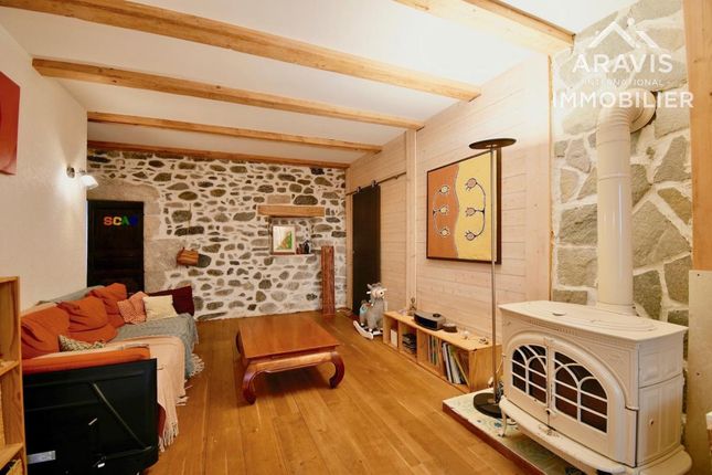 Thumbnail Apartment for sale in Rhône-Alpes, Haute-Savoie, Thônes