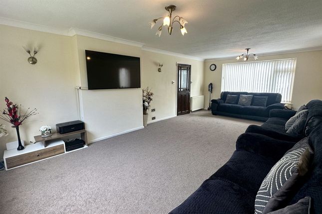78 Highfield Road, Cheadle photo 4