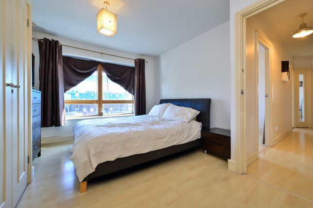 Flat 12, Bromley photo 4