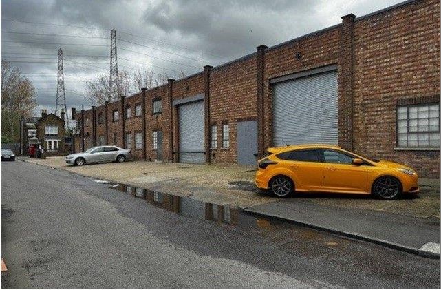 Thumbnail Industrial to let in Lea Road, Waltham Abbey