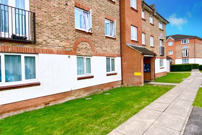 Thumbnail Flat to rent in Lindisfarne Gardens, Maidstone
