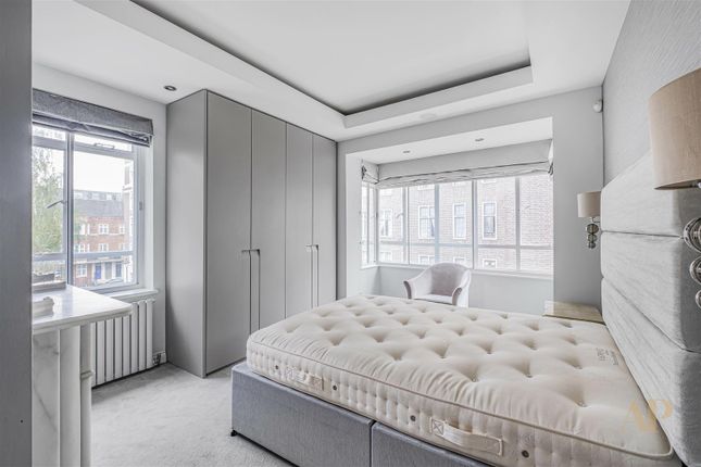 Flat 3, Wesley Court 51-55, Weymouth Street, London photo 3