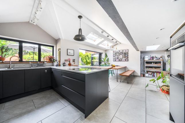 Warwick House, 26, High Street, West Malling photo 4