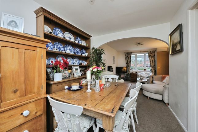 65, Olive Avenue, Norwich photo 3