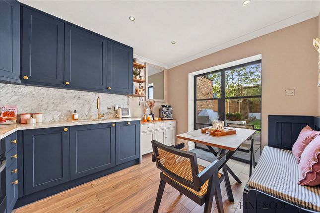 25, Lowfield Road, London photo 3
